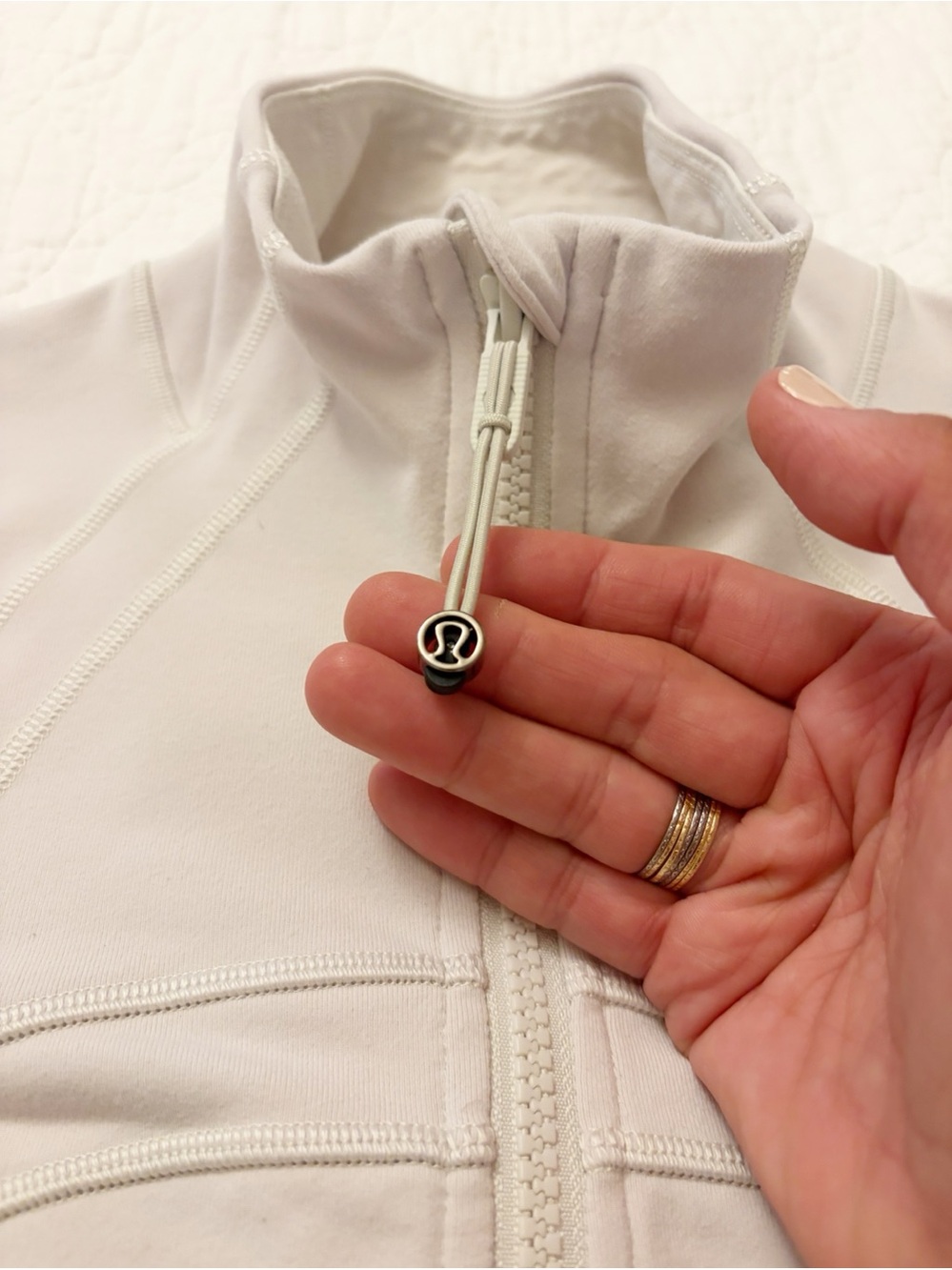 lululemon Define  Full-Zip Jacket 6 Bone